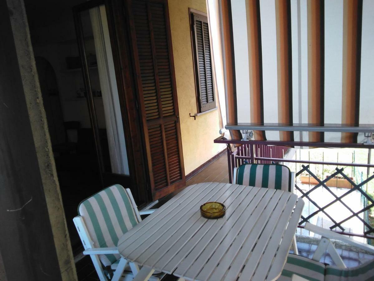 La Terrazza Διαμέρισμα Στρέσα Εξωτερικό φωτογραφία